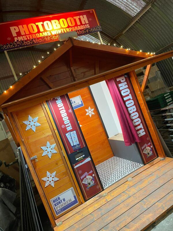 Kermis photobooth - kerstmarkt - skihut - houten huisje